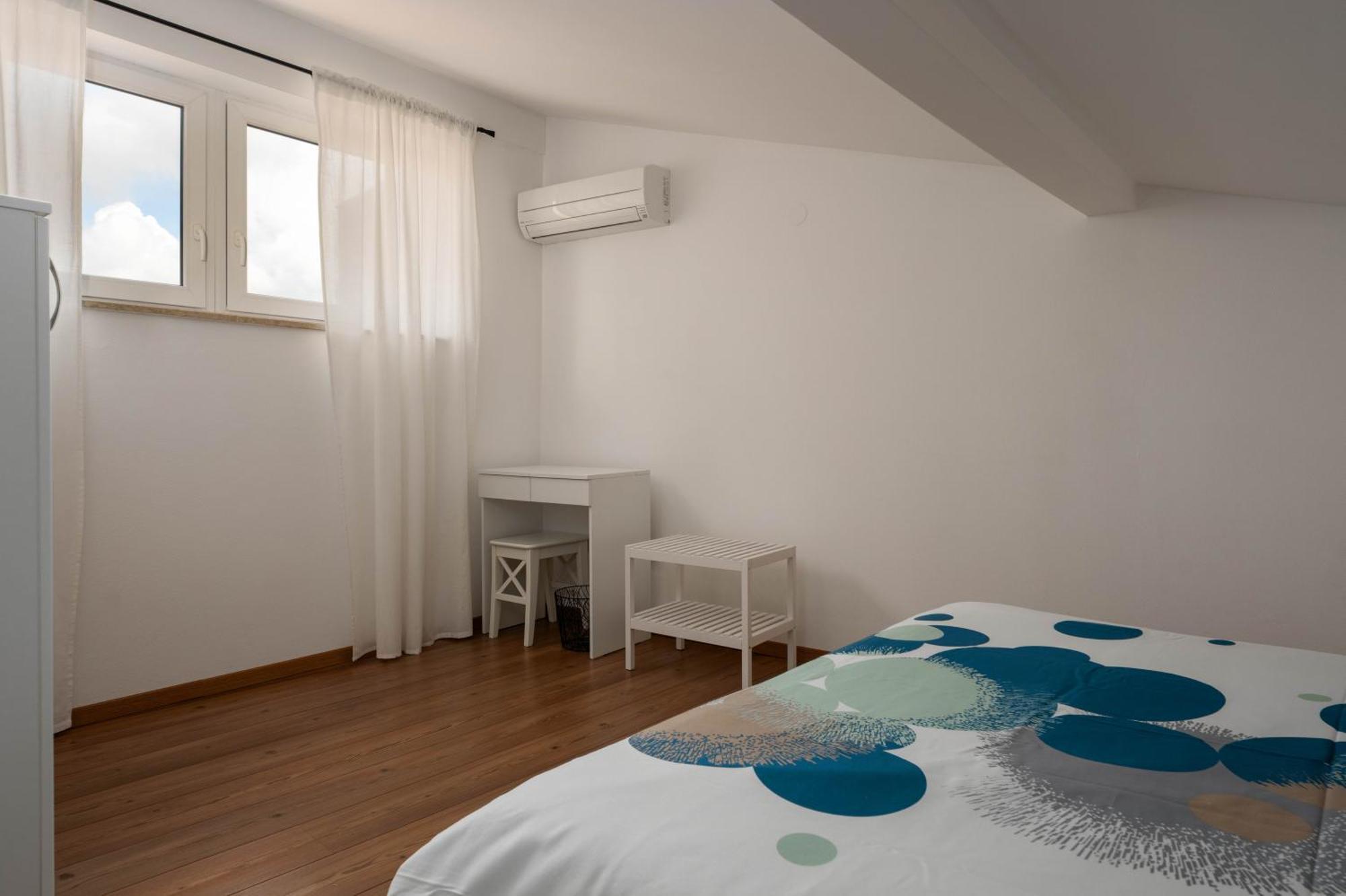 Degrassi Square Apartments (Adults Only) Vrsar Kültér fotó